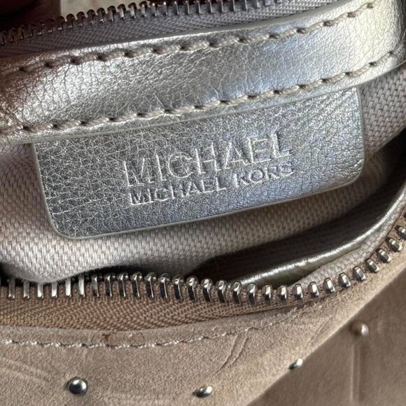 2000s suede studded shoulder bag - Picture 5 of 8